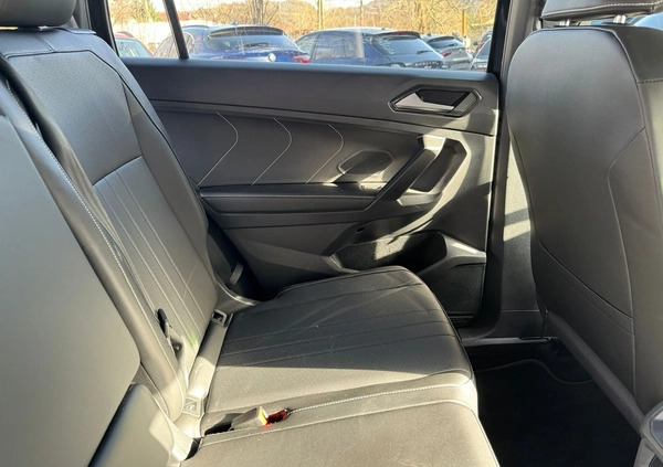 Volkswagen Tiguan Allspace cena 94900 przebieg: 5000, rok produkcji 2022 z Pobiedziska małe 379